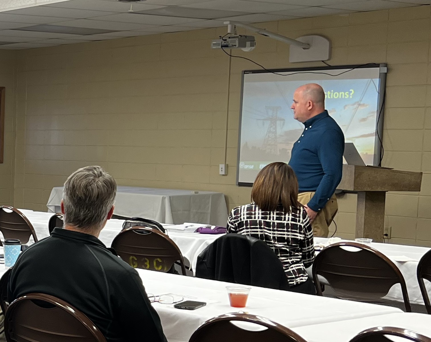 Professor Bergtold leads listening session for ARISE in Finney County Kansas